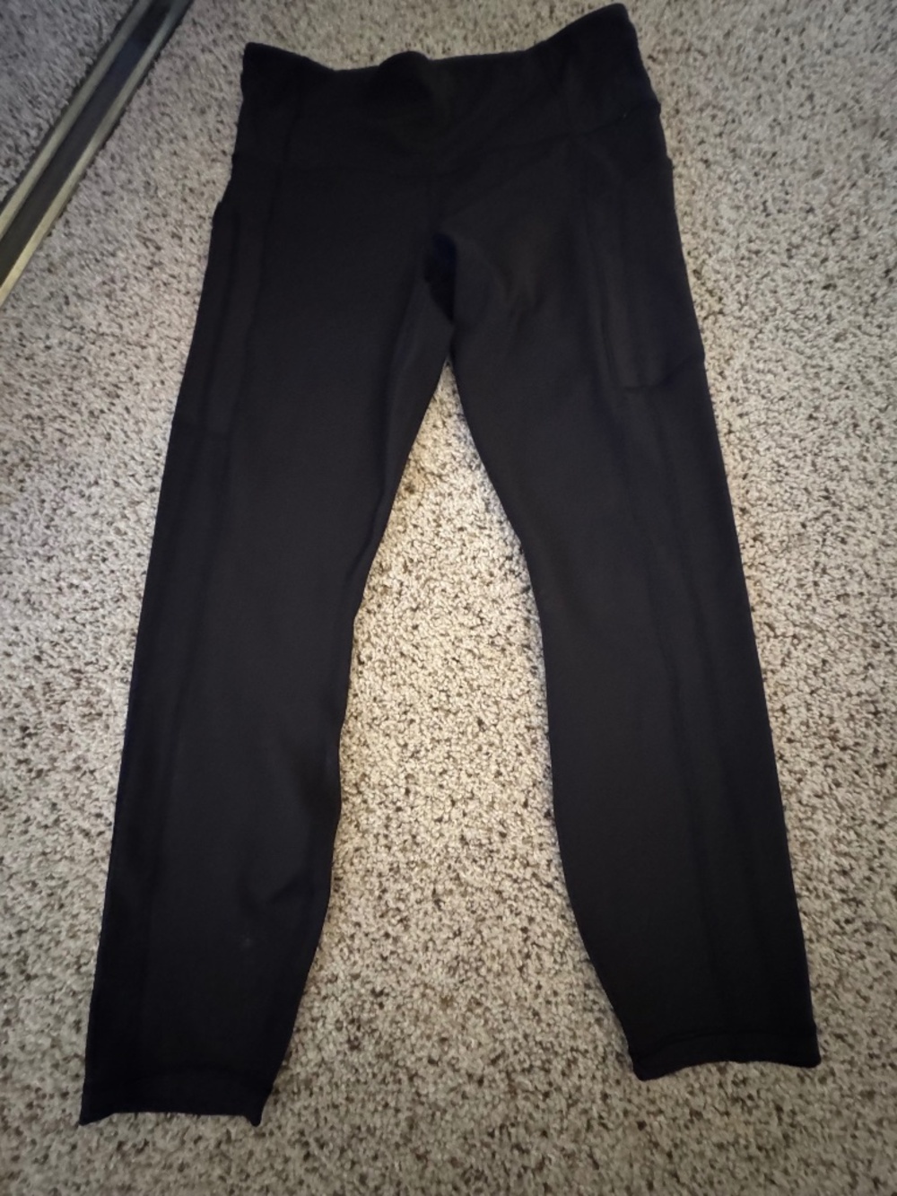 Athleta Ultimate Stash 7/8 Tight Leggings Black Size Medium High Rise Pocket